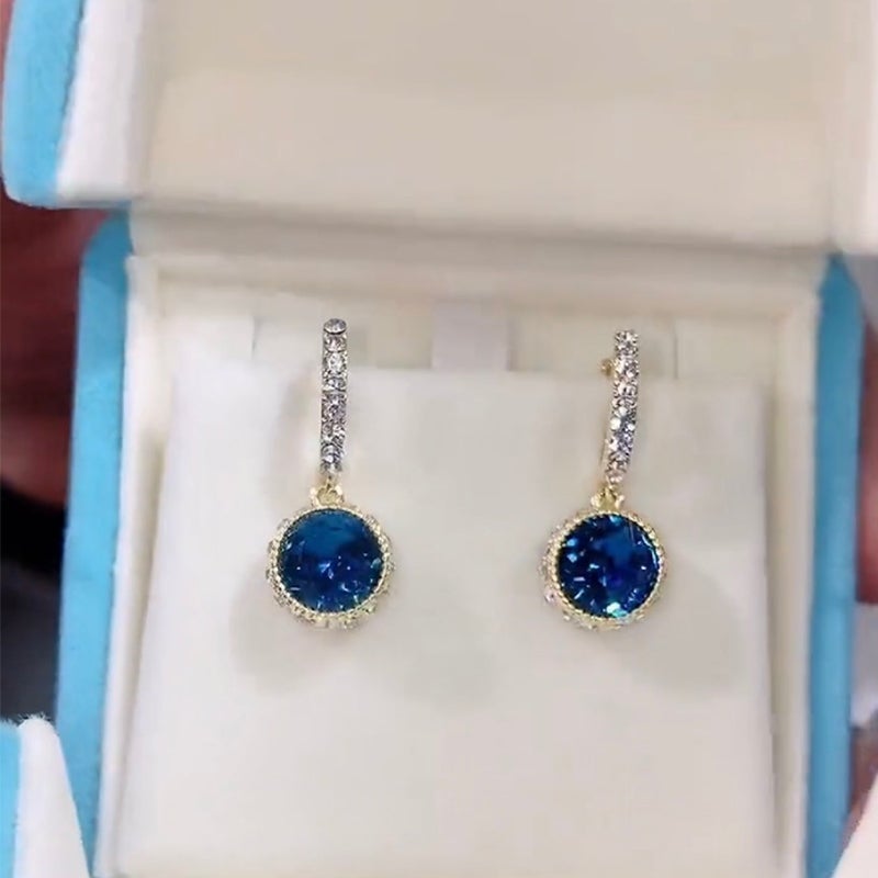 Boucles D'oreilles Élégantes et Sophistiquées en Cristal Bleu