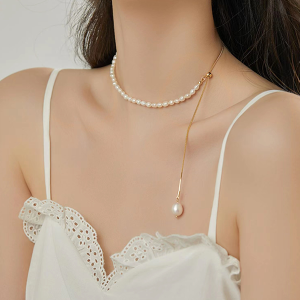 Collier de perles réglable